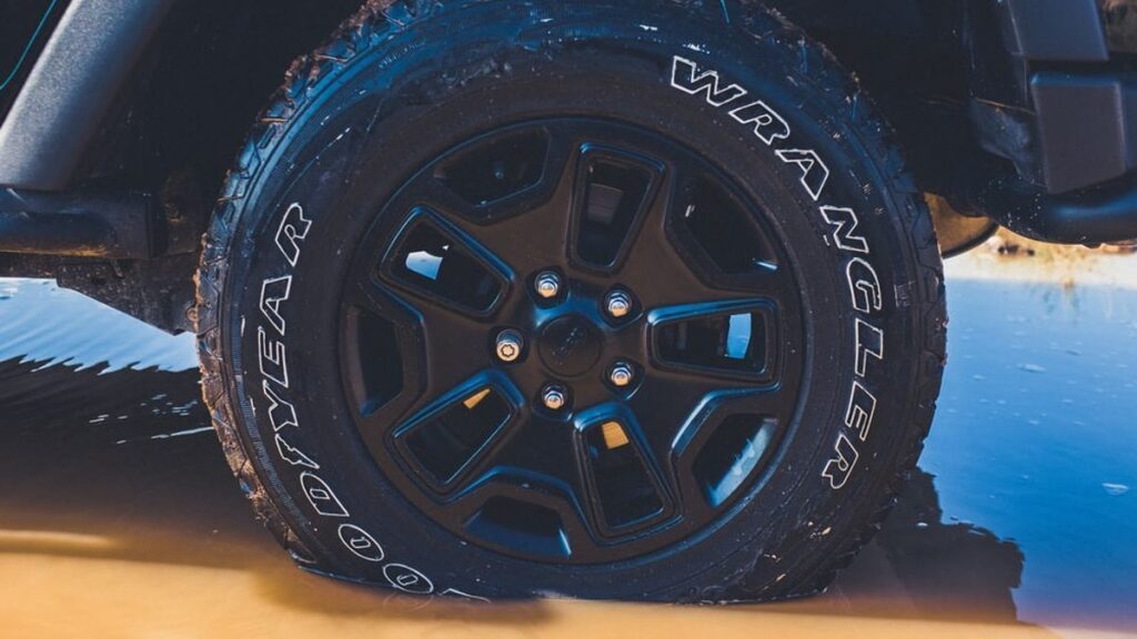 Kelebihan dan kekurangan ban Goodyear