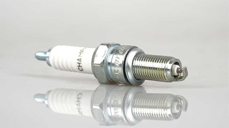 Kelebihan busi Champion