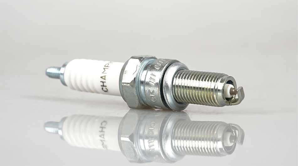 Kelebihan busi Champion