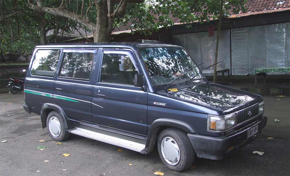 Perbedaan Kijang KF40 dan KF50