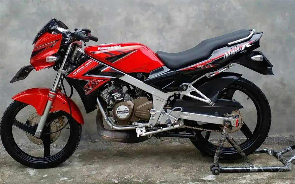 Perbedaan Ninja r dan ss