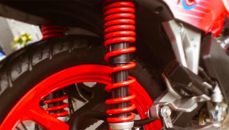 Perbedaan ukuran Shock 320 dan 340