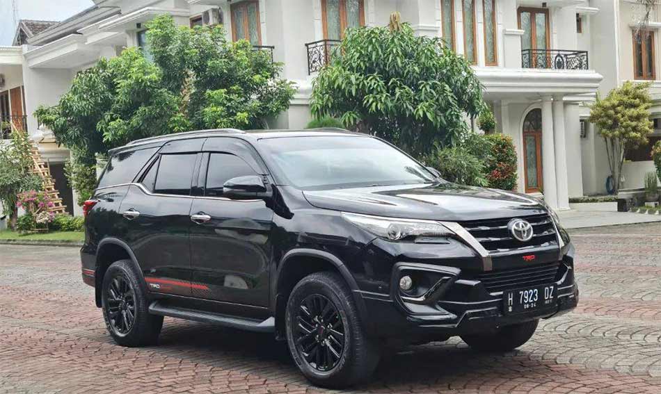 Perbedaan Fortuner Tetradrive