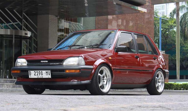 Perbedaan Starlet SE dan SEG